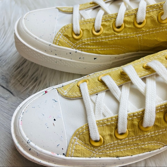 NWT Converse Chuck 70 Hybrid Texture Women’s Shoes - Picture 6 of 10